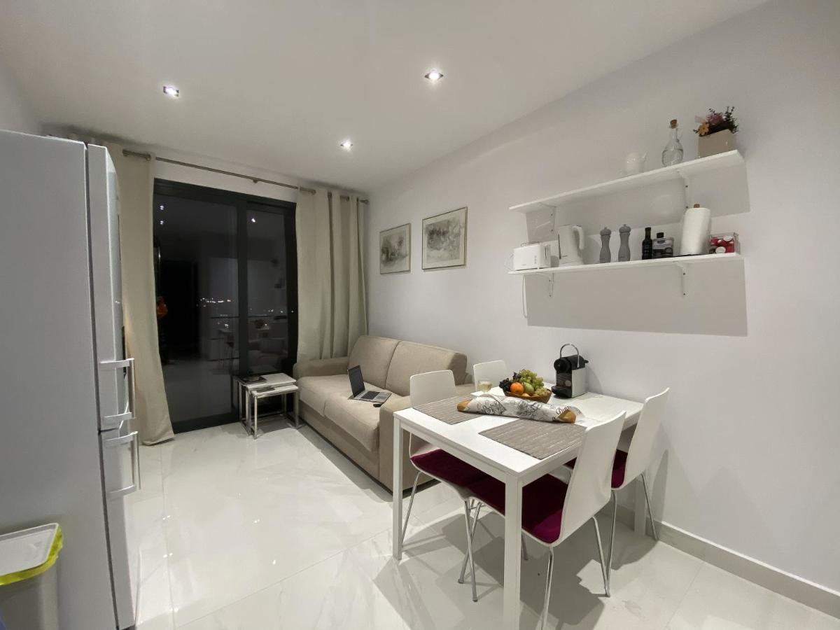 New Modern Deluxe Apartment In Kallithea Kallithea  Ngoại thất bức ảnh